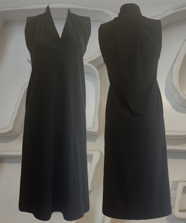 S23 D04 dress v-neck cotton black